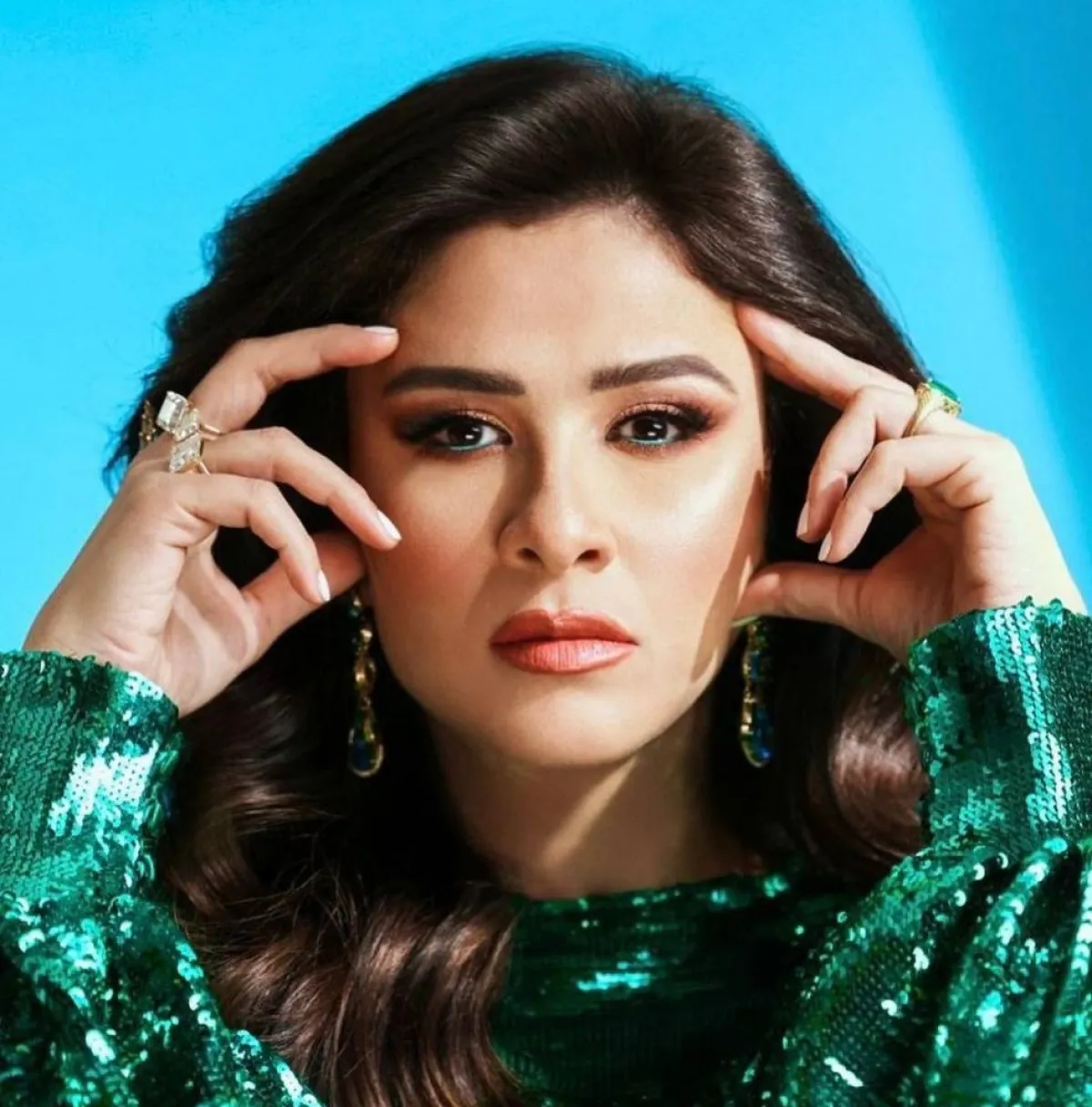 ياسمين عبد العزيز - الصور من جلسة تصوير خاصة بغلاف سيدتي العدد 2148