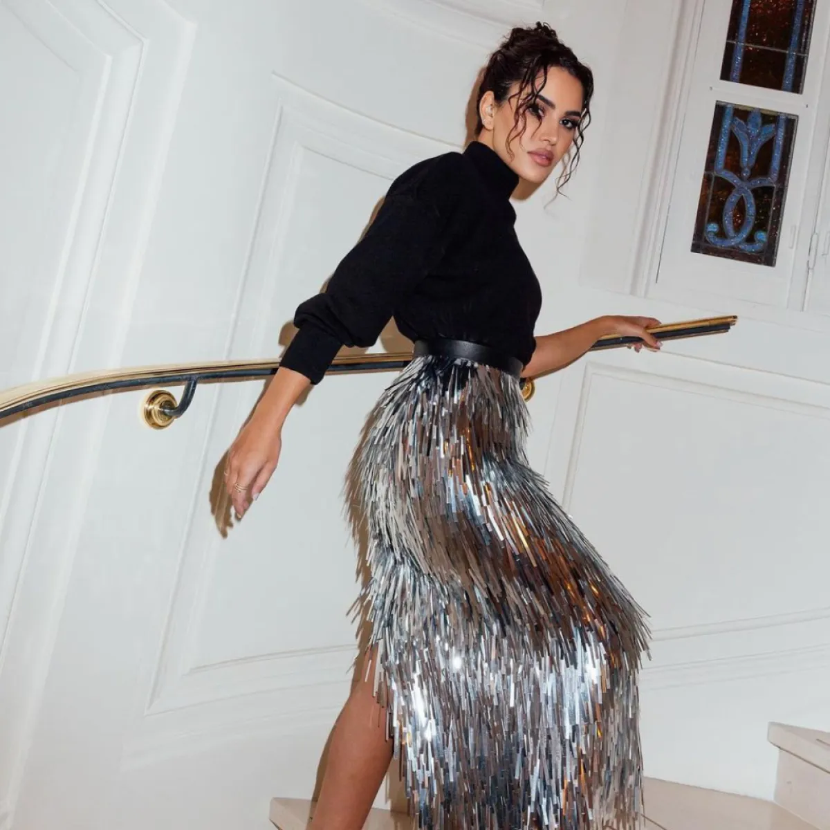 نجود الرميحي بتنورة جذابة 