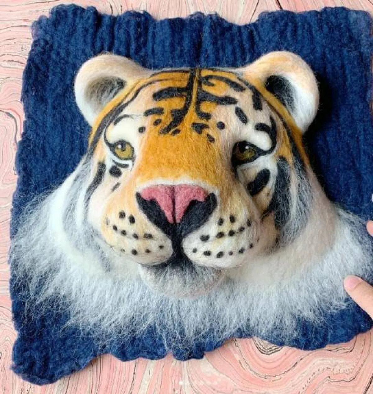 منسوجات هولي جورتين من الفراء