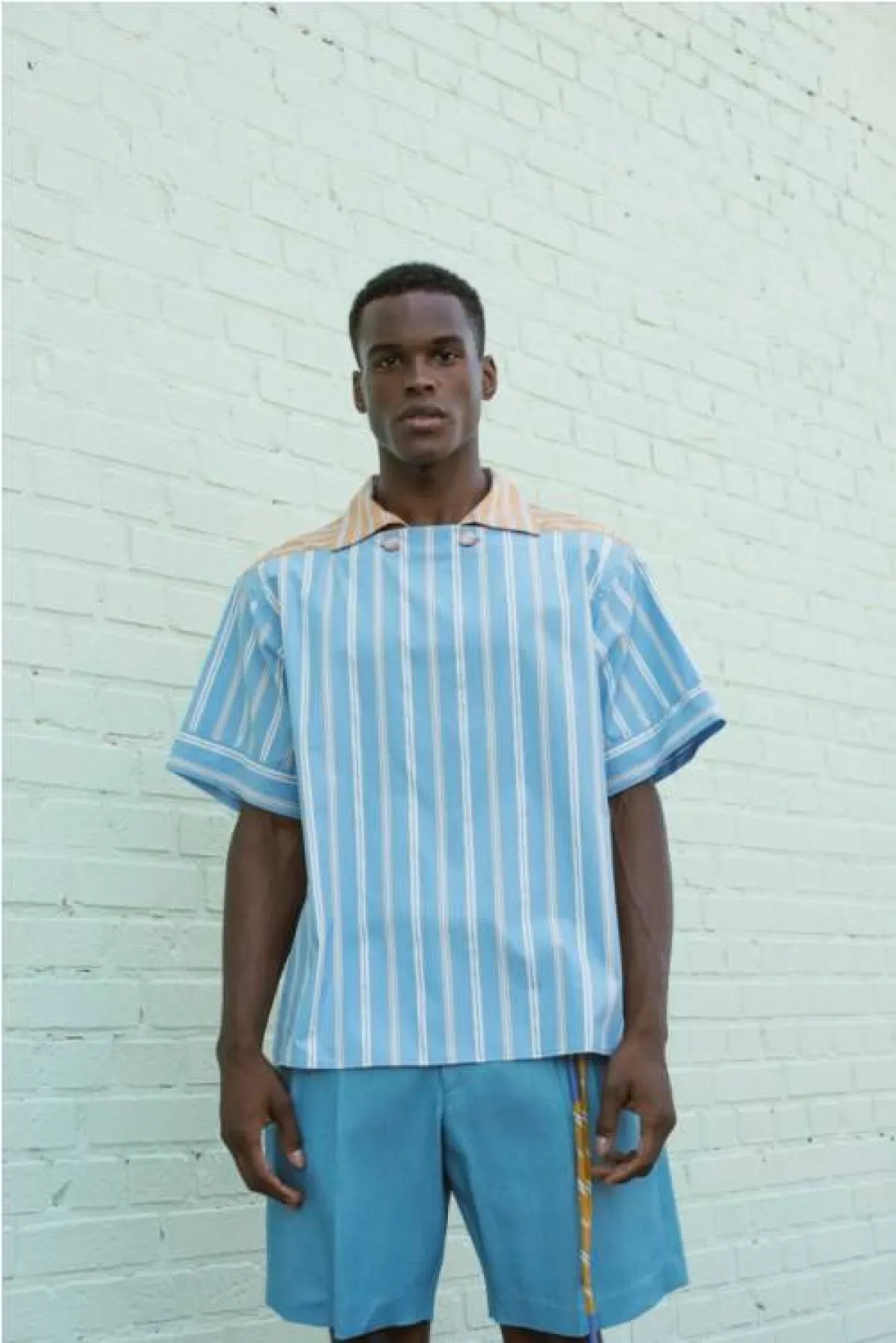 شورت صيفي من أكنفاس  Aknvas