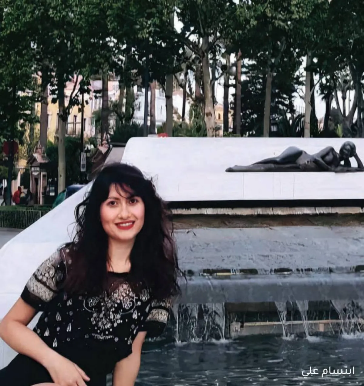 إبتسام علي، طالبة في الإدارة السياحية