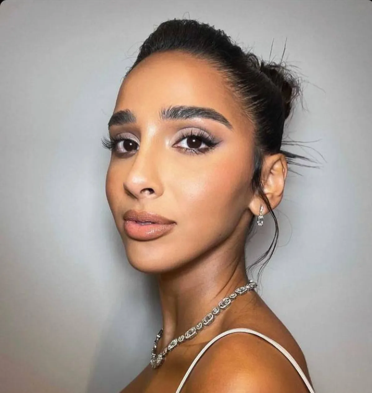 أساليب مكياج عيون هلا عبدالله