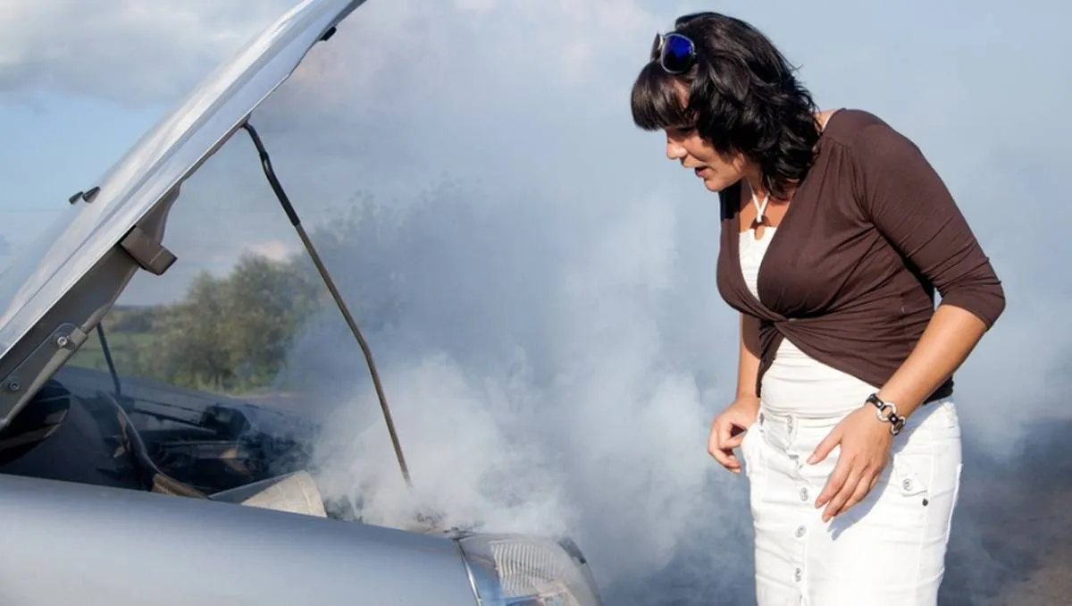 كيفية التصرف في حالة ارتفاع درجات حرارة السيارة