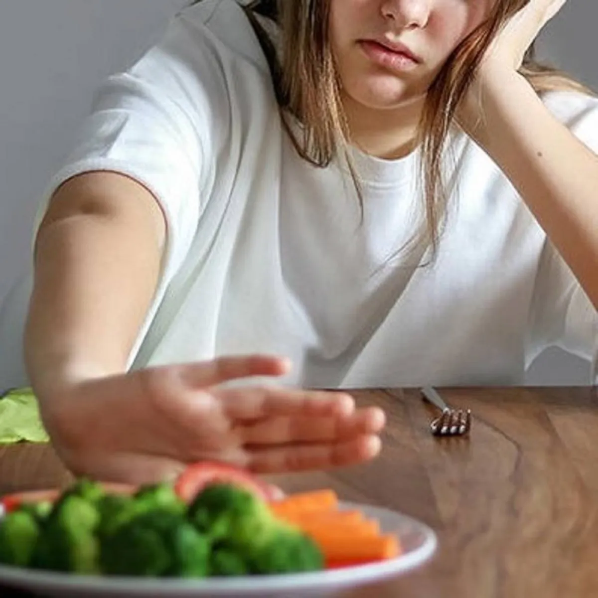 صورة لحامل ترفض الطعام