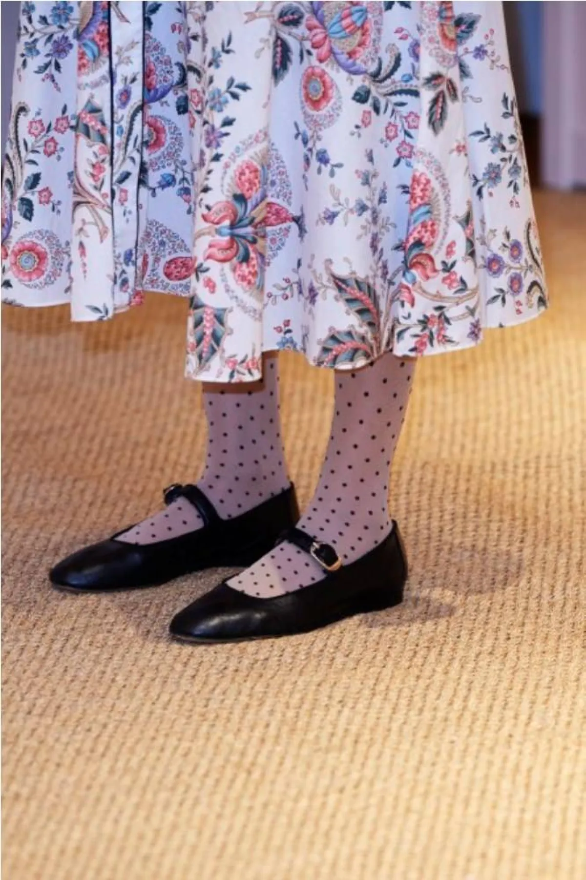 أحذية مسطّحة ومغلقة  من آنا ماسون  Anna Mason