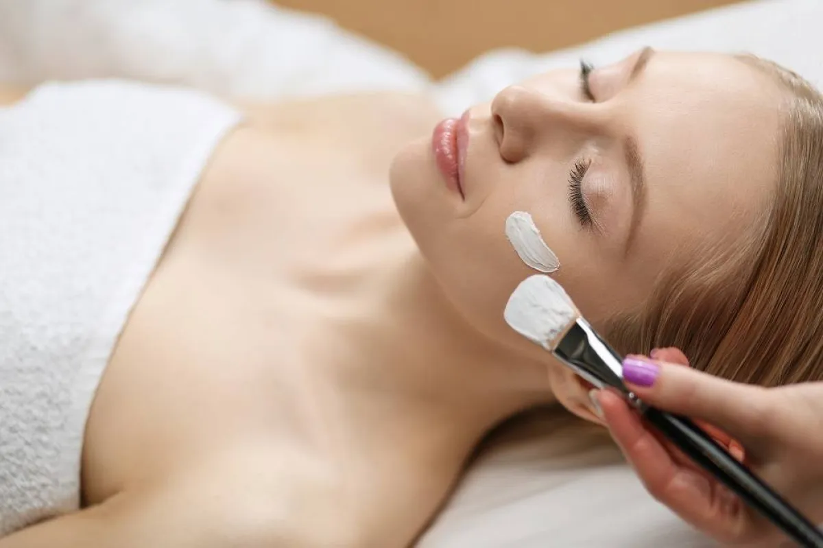 التقشير الكيميائي