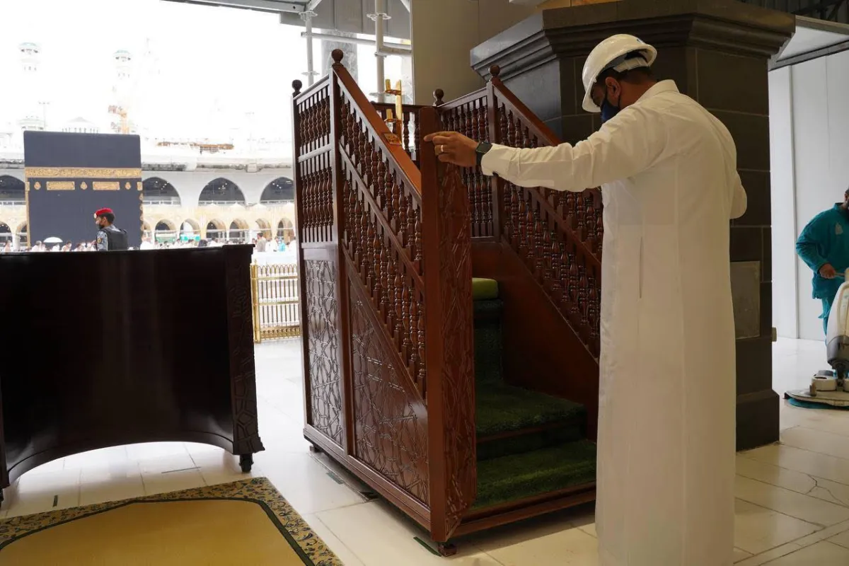 تجهيز نقل المنبر