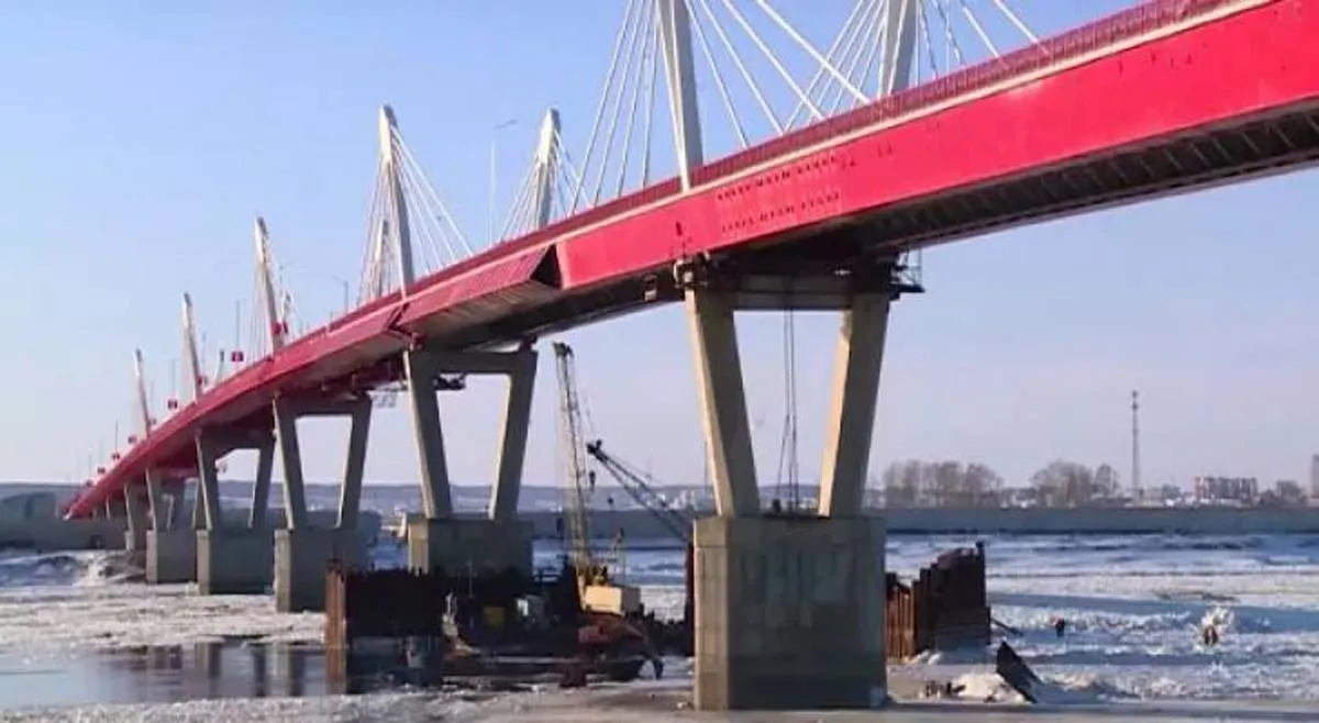 افتتاح أول جسر سريع بين روسيا والصين