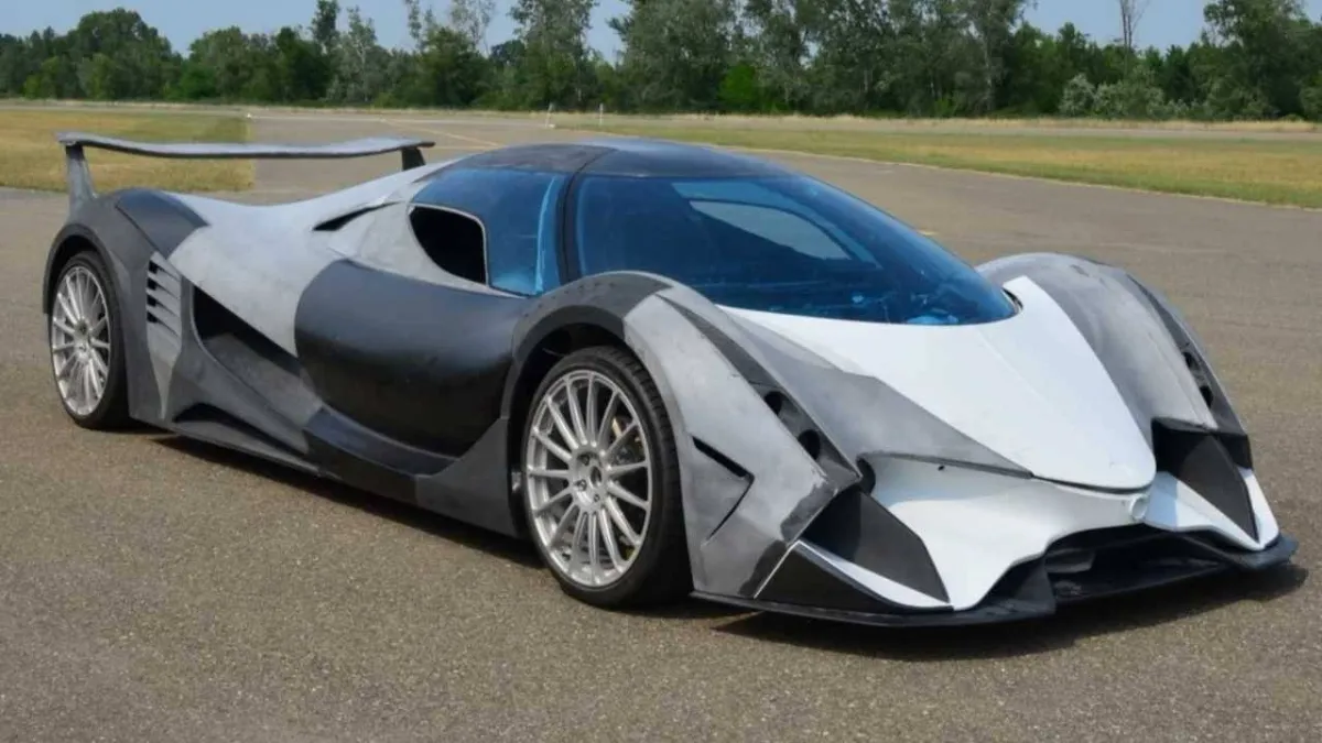 ديفيل SIXTEEN.. سيارة خارقة بقوة 2000 حصان.. 