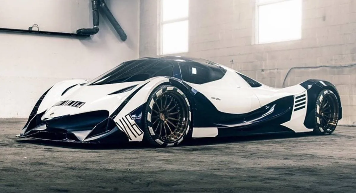 ديفيل SIXTEEN.. سيارة خارقة بقوة 2000 حصان.. 