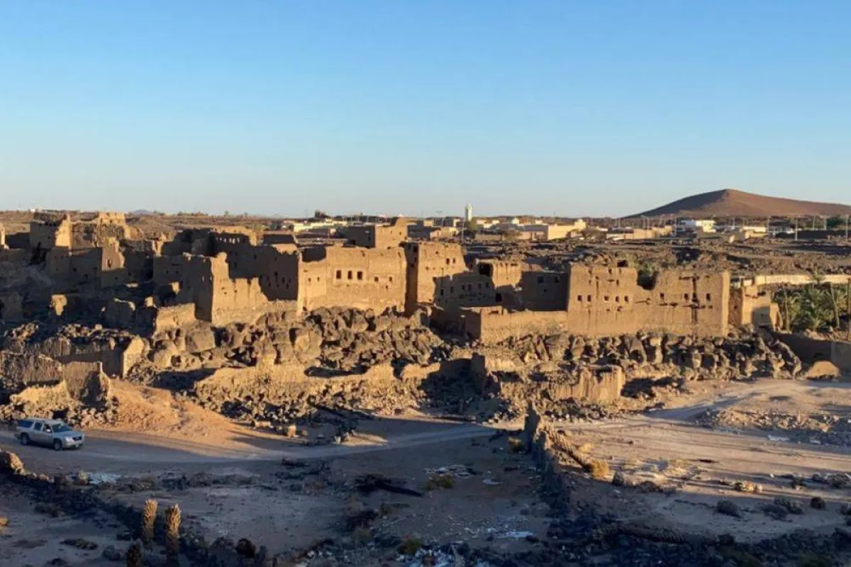 تظهر الصورة القرية التراثية- مصدر الصورة مبروك الجابر