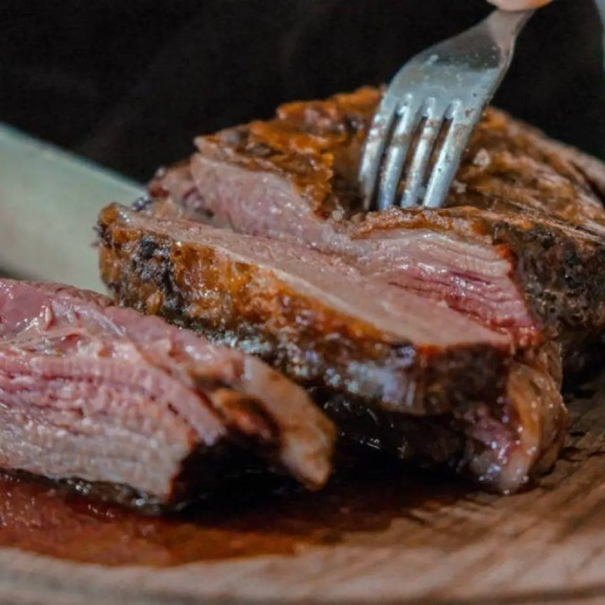 صورة لقطع من اللحم