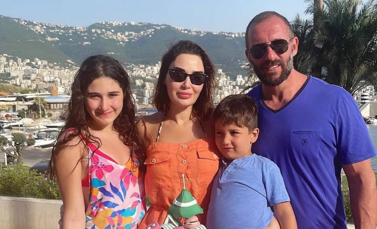 سيرين عبدالنور وزوجها فريد رحمة وولداهما تالية وكريستيانو - صورة من حساب سيرين على إنستجرام