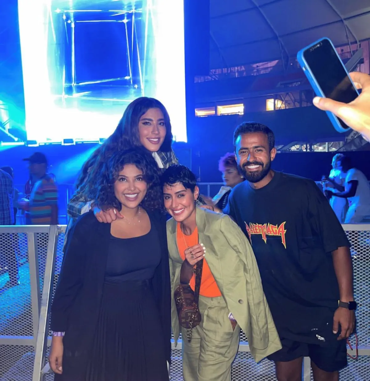 فرح ولولوة الملا وليلى عبدالله وناصر العباس في موسم جدة- الصورة من حساب ليلى عبدالله على الانستجرام