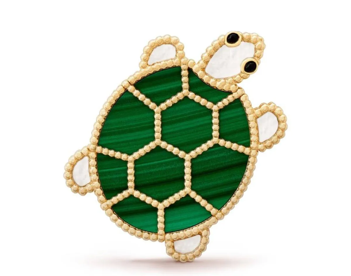 بروش Lucky Animals Turtle من فان كليف آند أربلز Van cleef&Arpels 