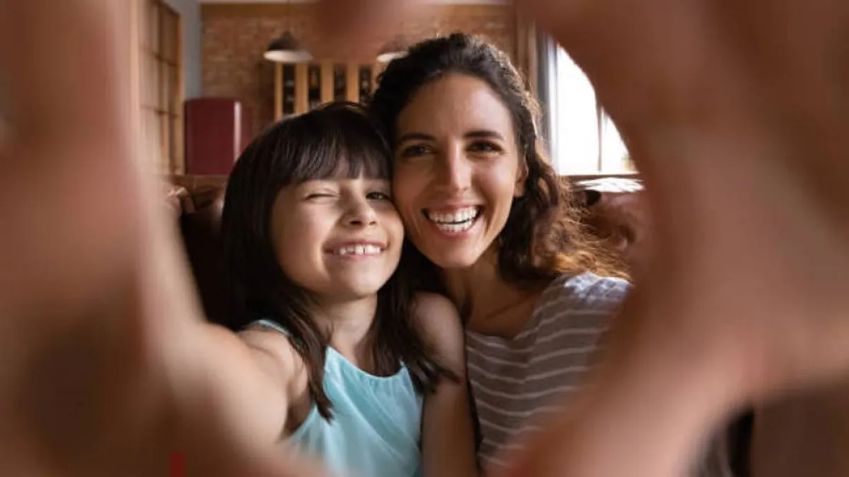 صورة لصحبة دائمة