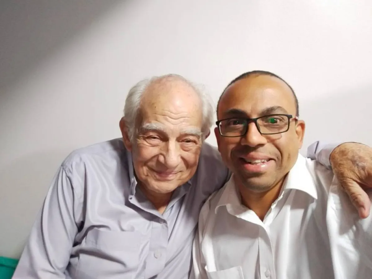 رشوان توفيق  بعد وضع قدمه في الجبس - الصورة من حساب الطبيب المعالج على الفيس بوك