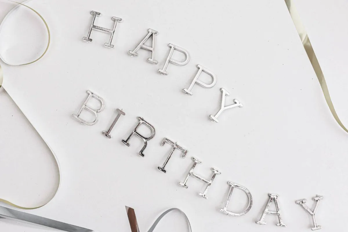 عيد ميلاد سعيد