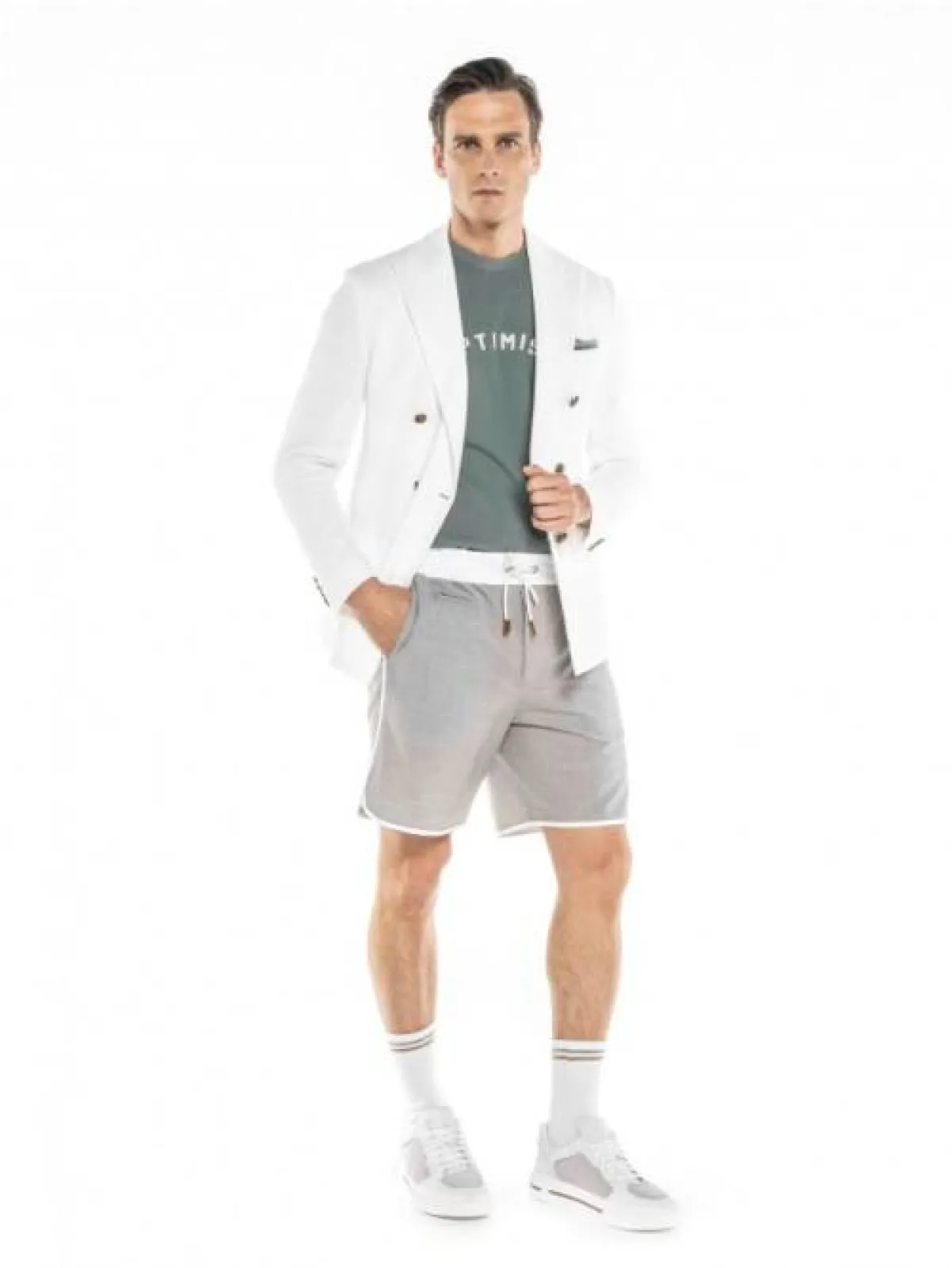 بليزر باللون الأبيض من إيليفنتي  Eleventy