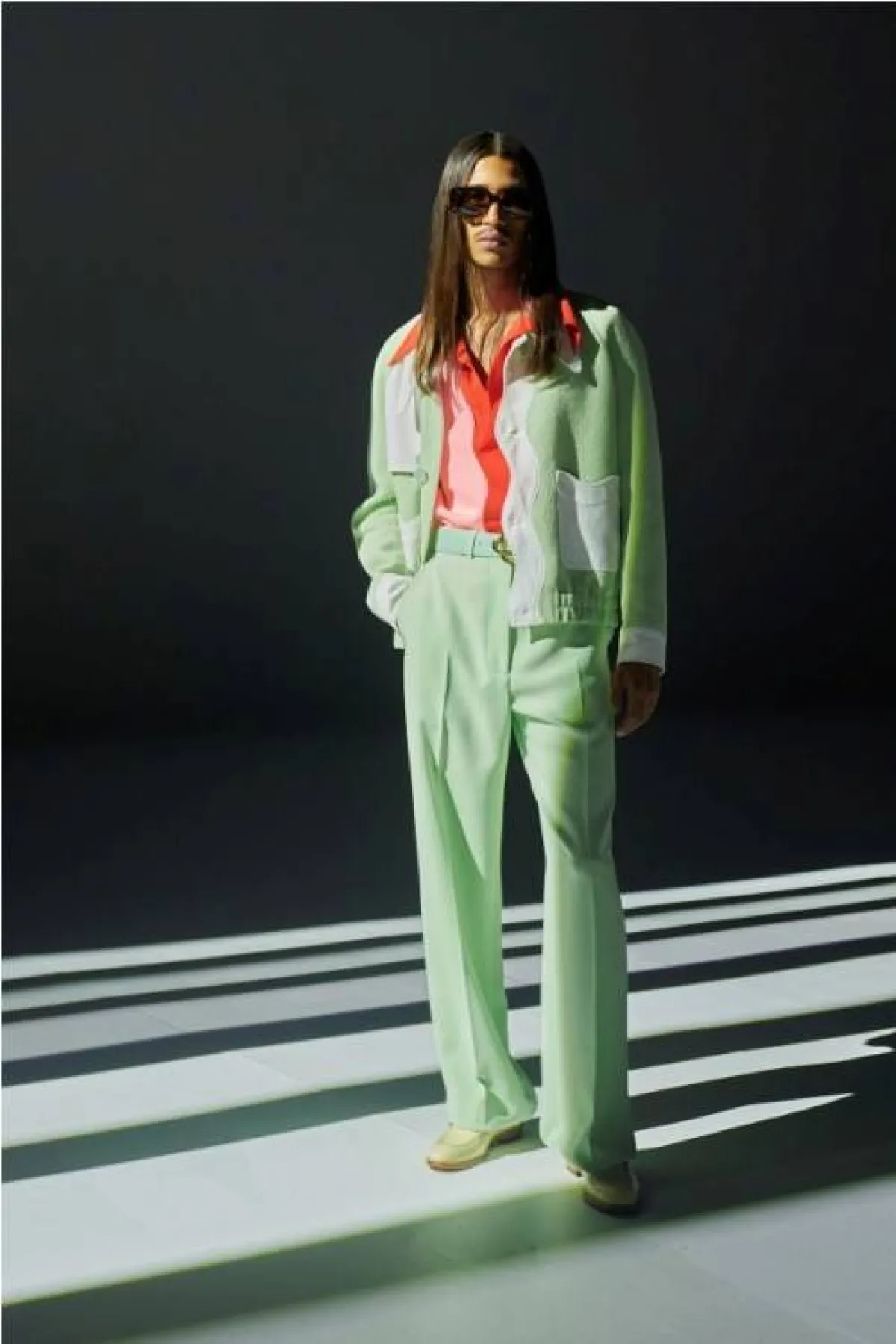 إطلالة باللون الأخضر من كازابلانكا  Casablanca