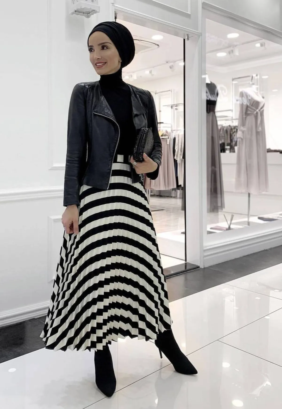 تنسيق اللون الأسود والابيض