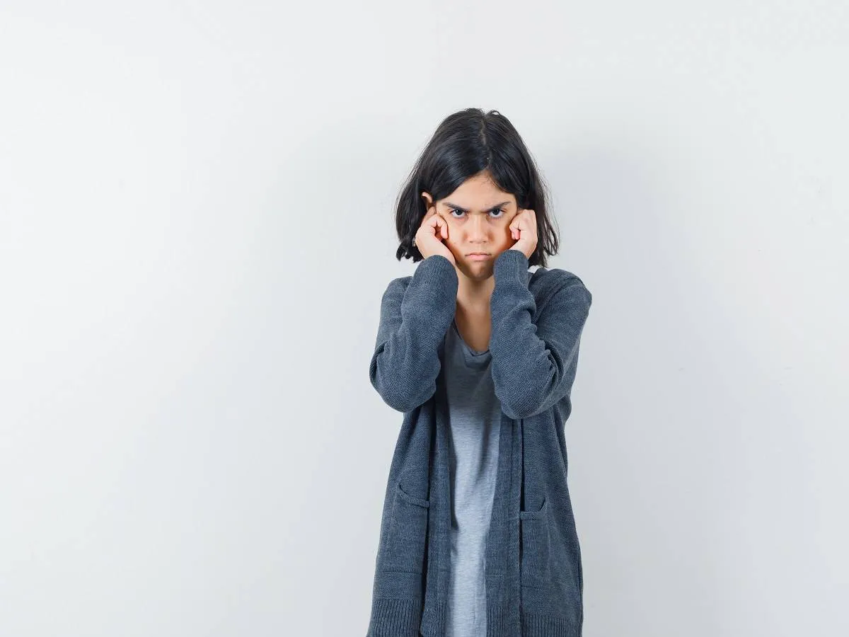 صورة لطفلة ترفض الاستماع