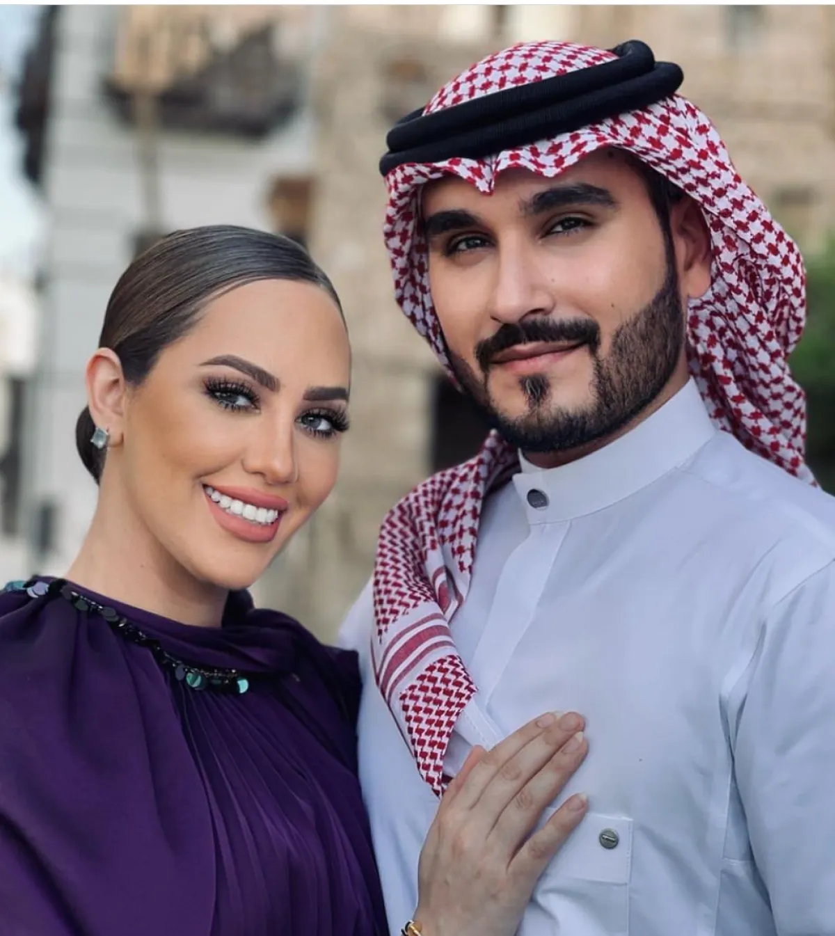 المعتصم طرابزوني وزوجته رزان طارق - الصورة من حسابه على الانستجرام