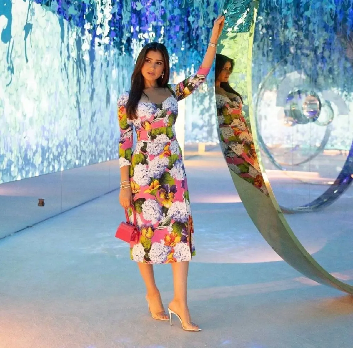 إطلالات مي عمر الأكثر أناقة 