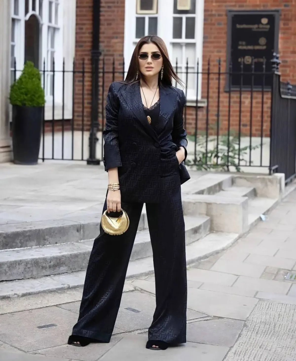 إطلالات مي عمر الأكثر أناقة 