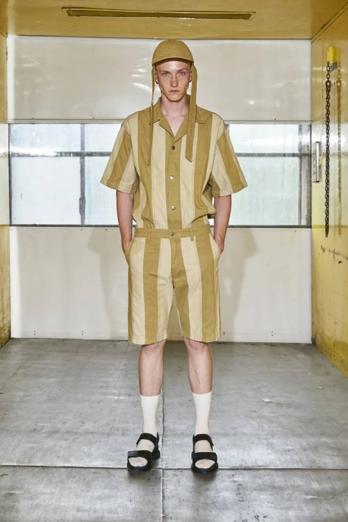 الأزياء المخطّطة للرجل