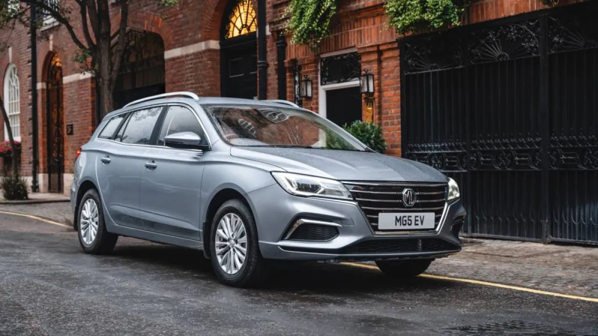 MG5 EV