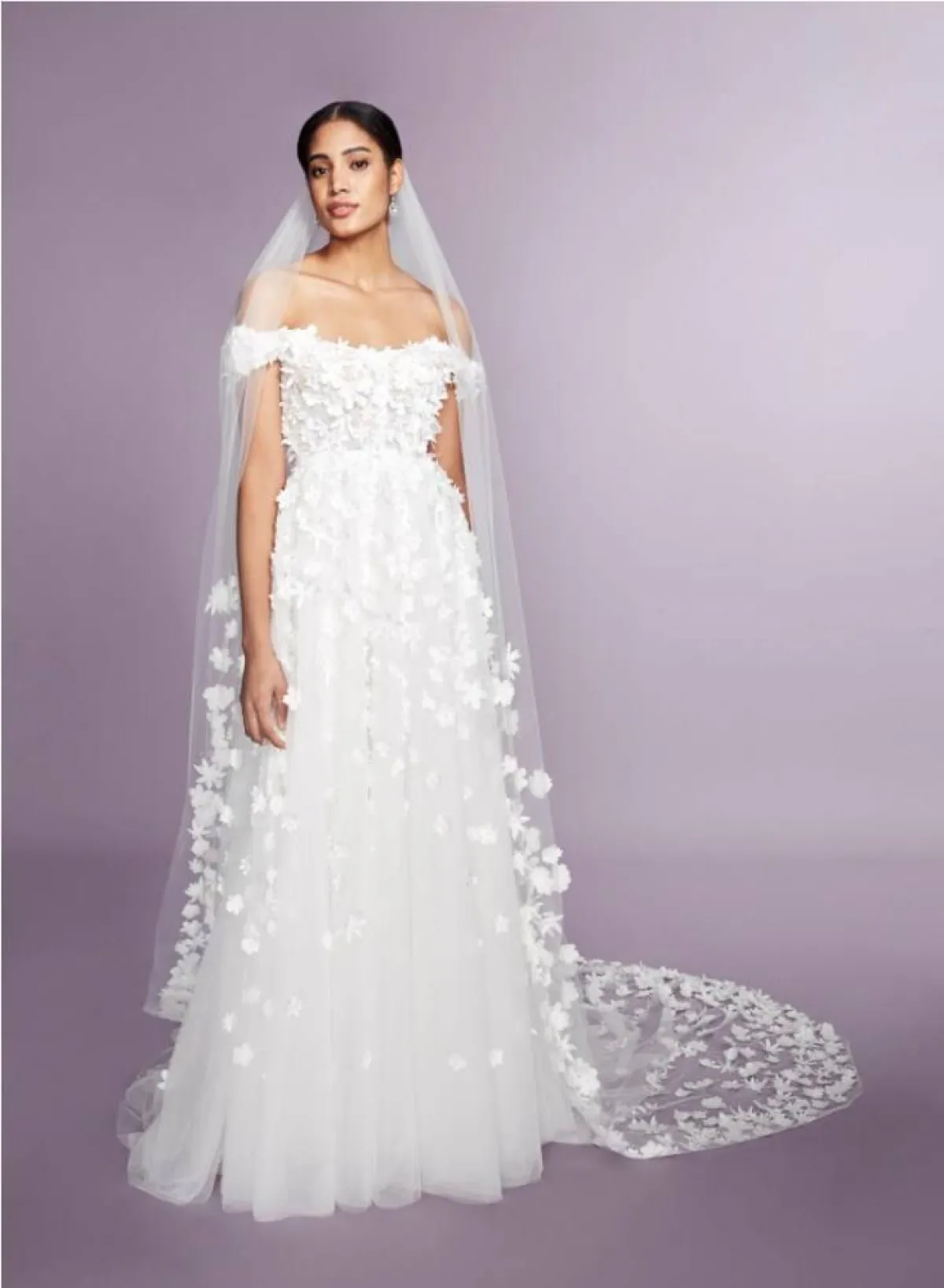 فساتين زفاف مع طرح طويلة من ماركيزا نوتي  Marchesa Notte