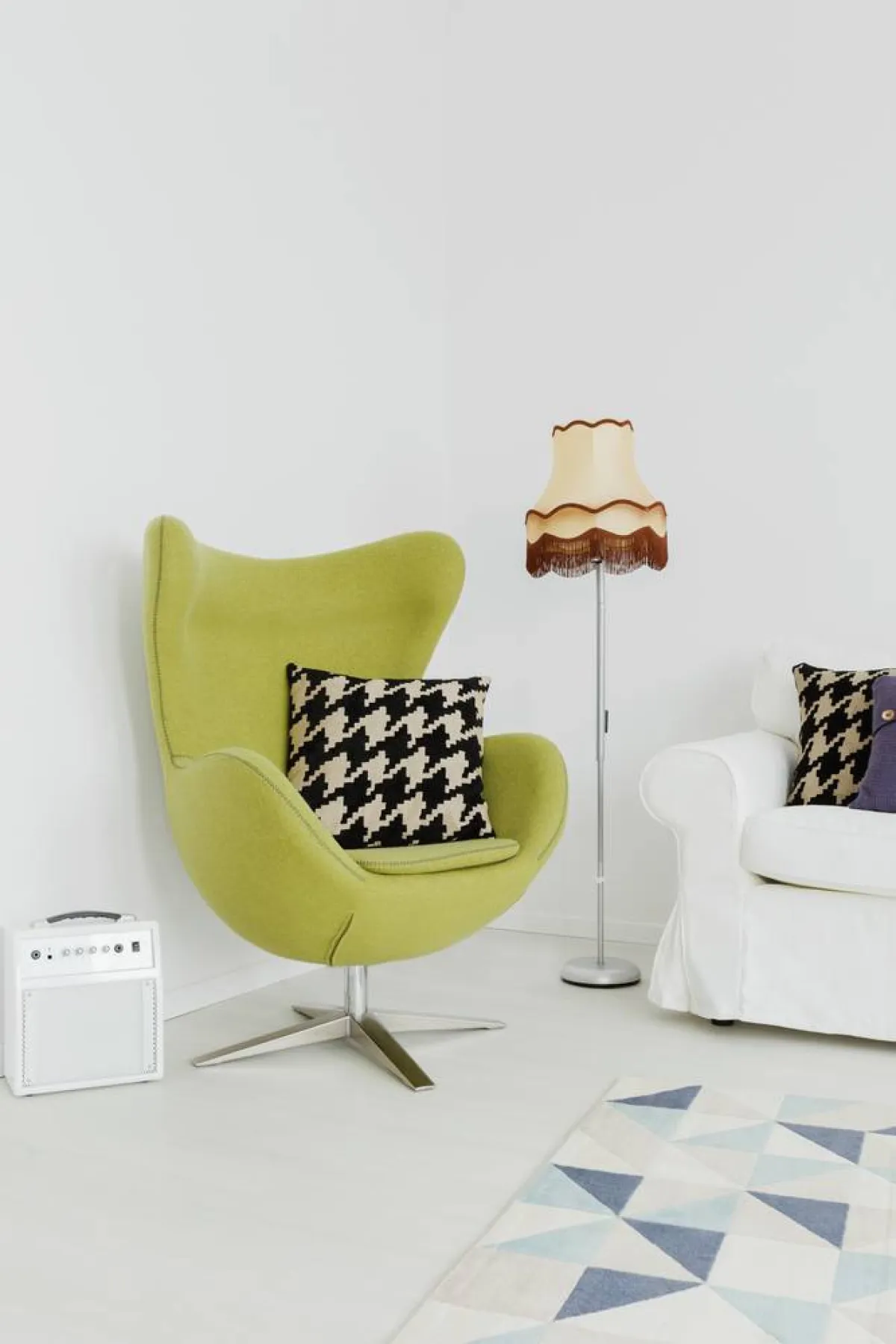 من الكراسي الشهيرة في الطراز