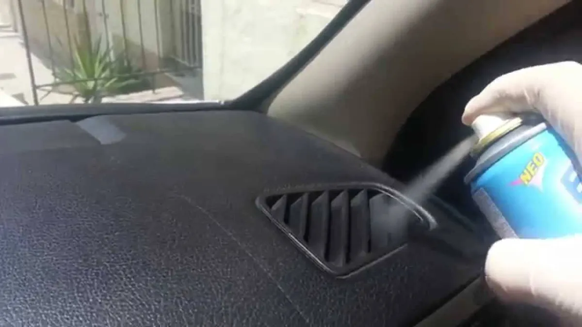 كيف تنظف مكيف السيارة، وتتخلص من الروائح 