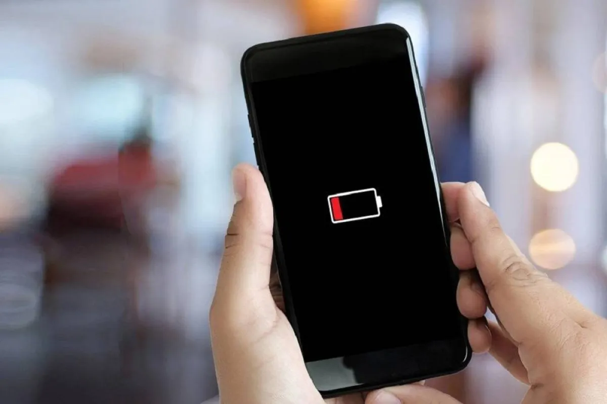 صورة تكشف ضعف بطارية آيفون