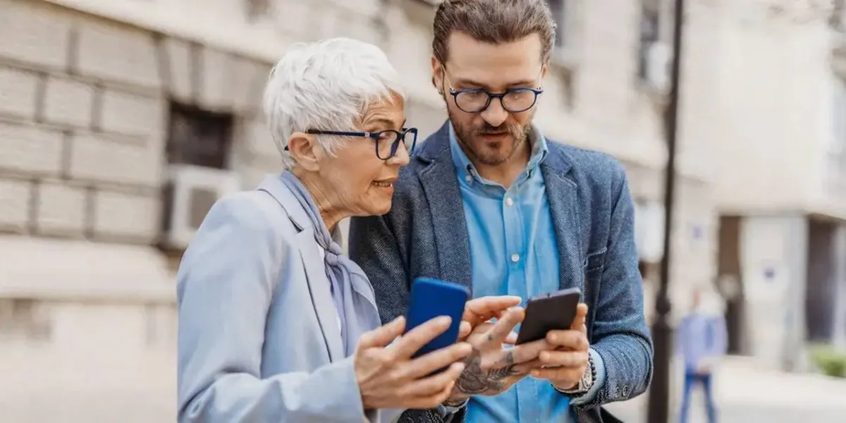  خطوات تجعل استخدام الهاتف الذكى أسهل للمستخدمين المسنين