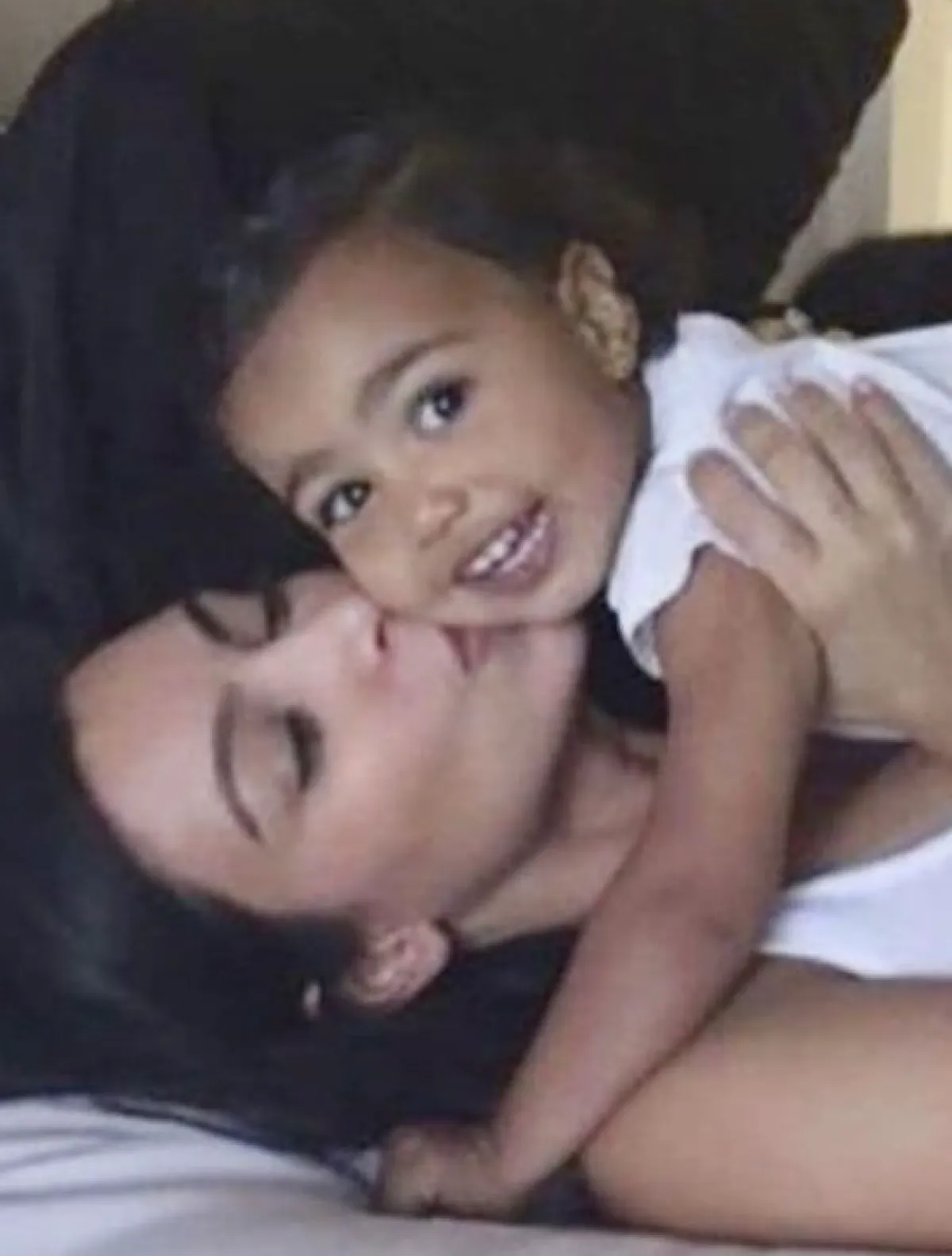 من الصور التي نشرتها كيم كارداشيان لابنتها نورث ويست على انستغرام