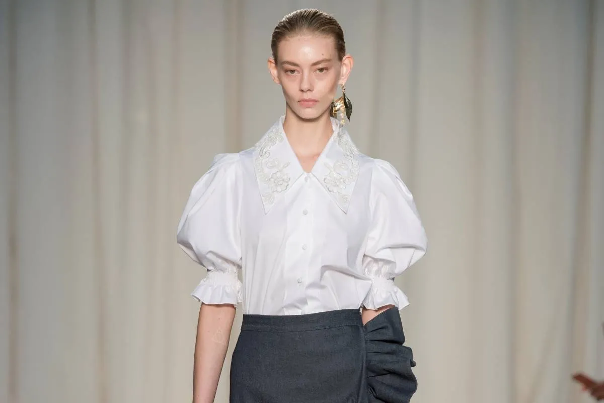 موديلات بلايز بأكمام منفوخة