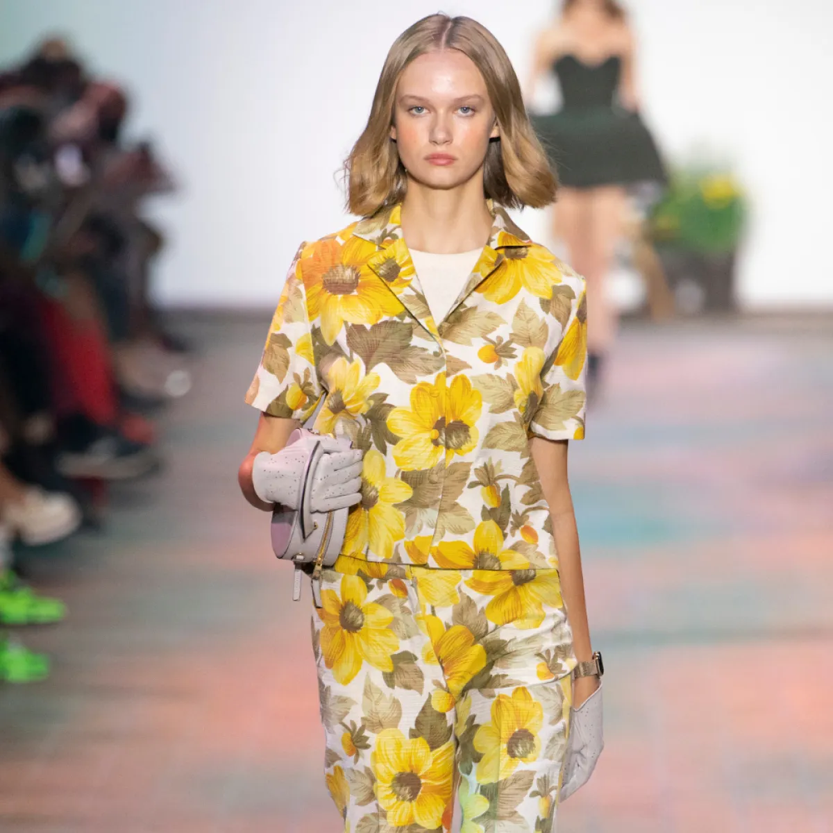 بنطلون معرق بالورود «Danny Reinke»