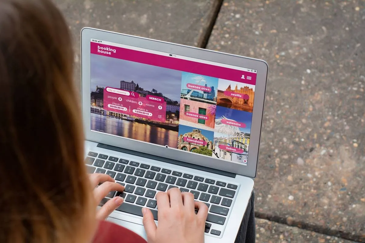 يفضل عند السفر قراءة أهم المقالات عن الوجهة المُختارة