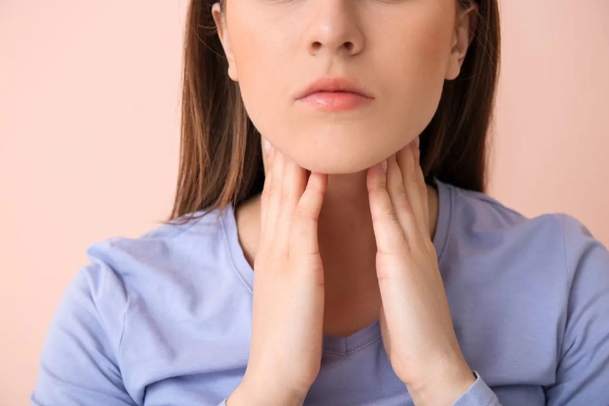 صورة لمشاكل الغدة الدرقية