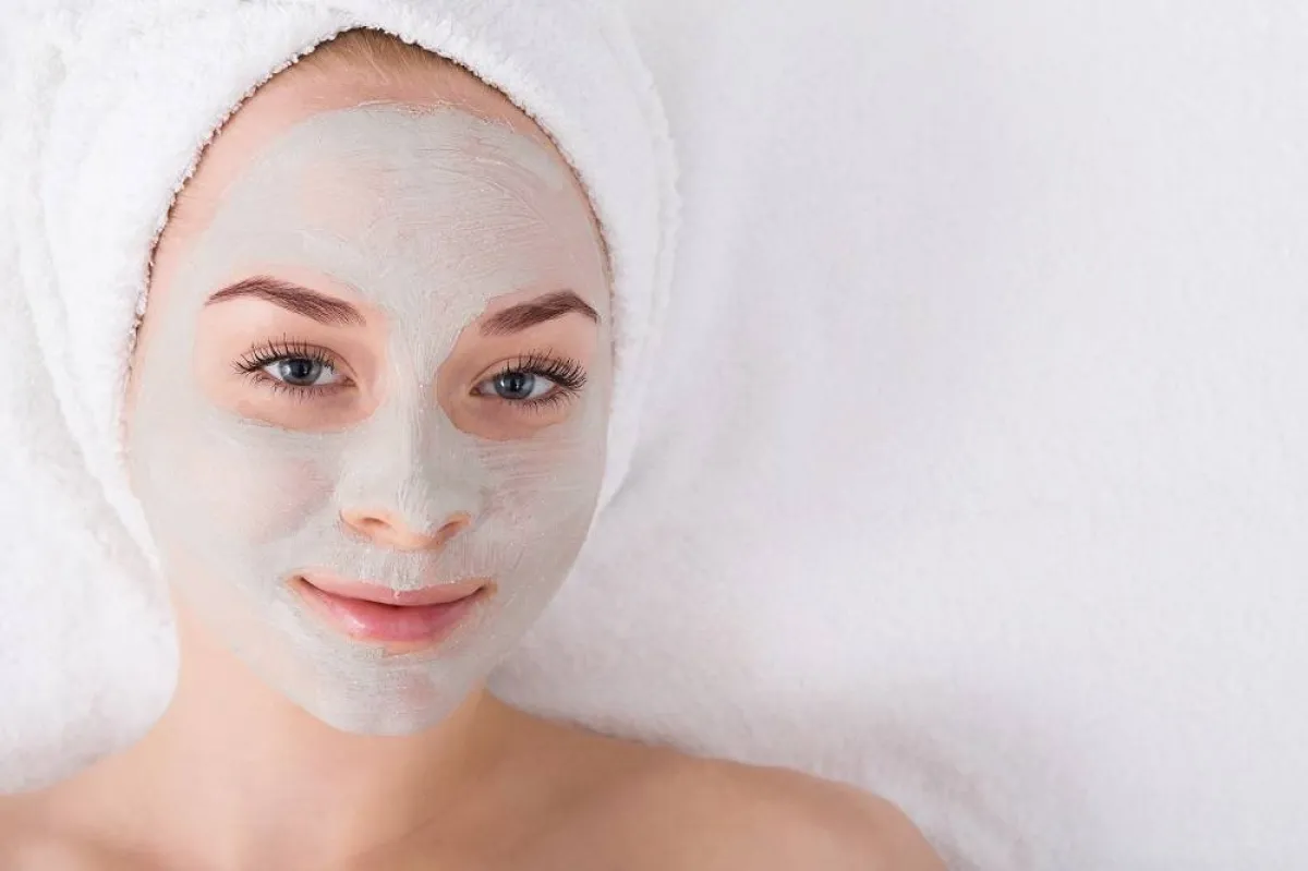 قناع البشرة