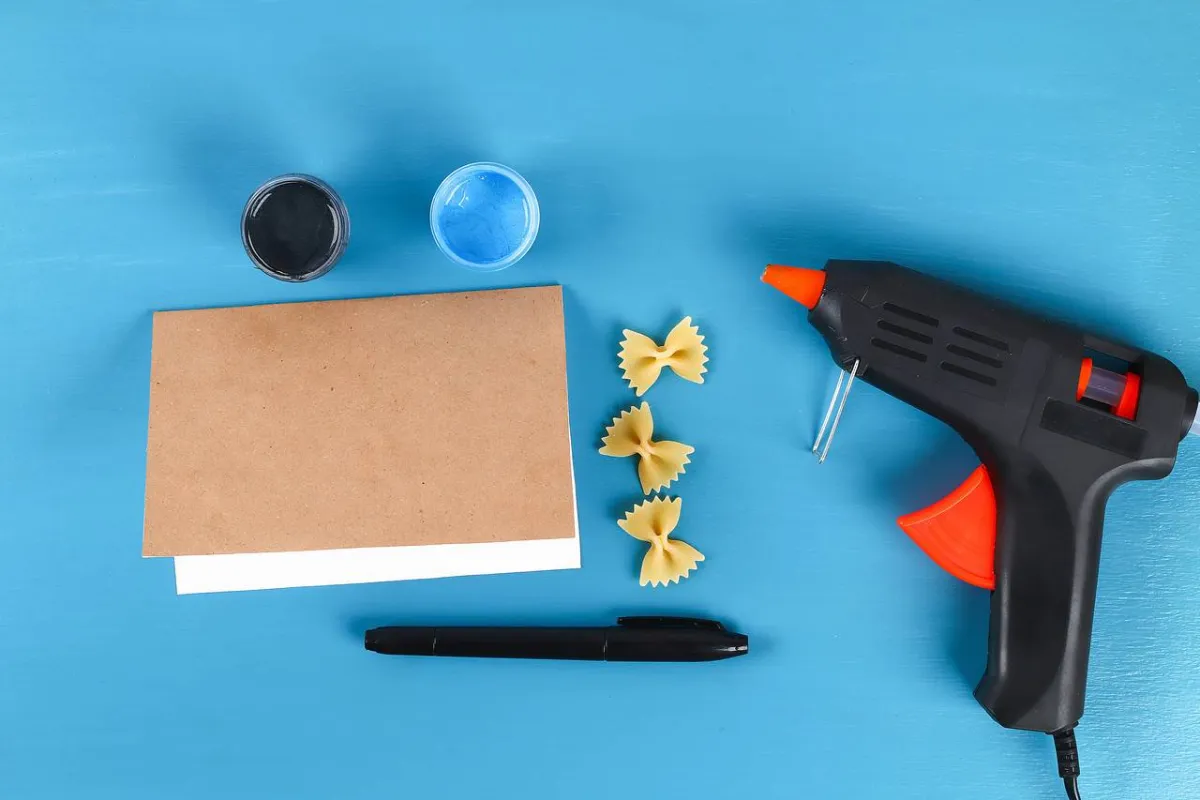 صورة تعبيرية عن مهنة الأب