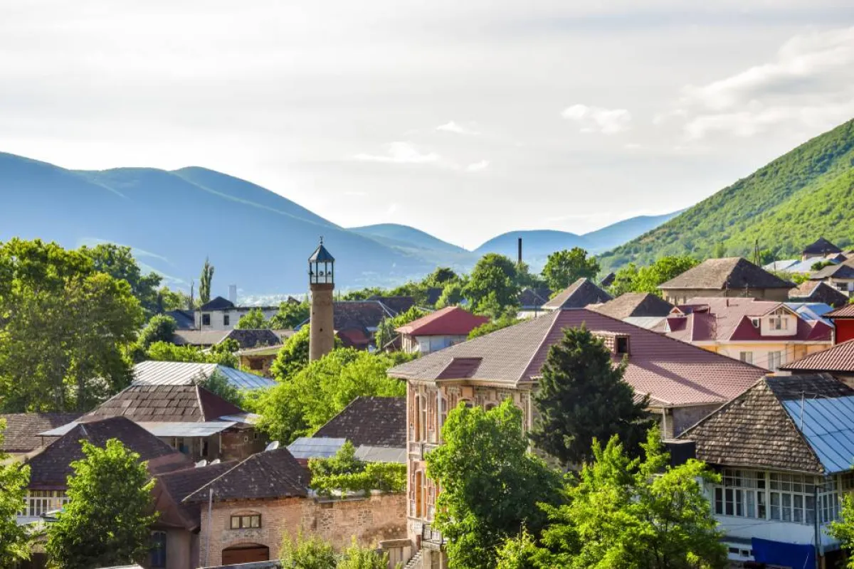 تعتمد متطلبات التأشيرة على البلد الذي تحمل جنسيته