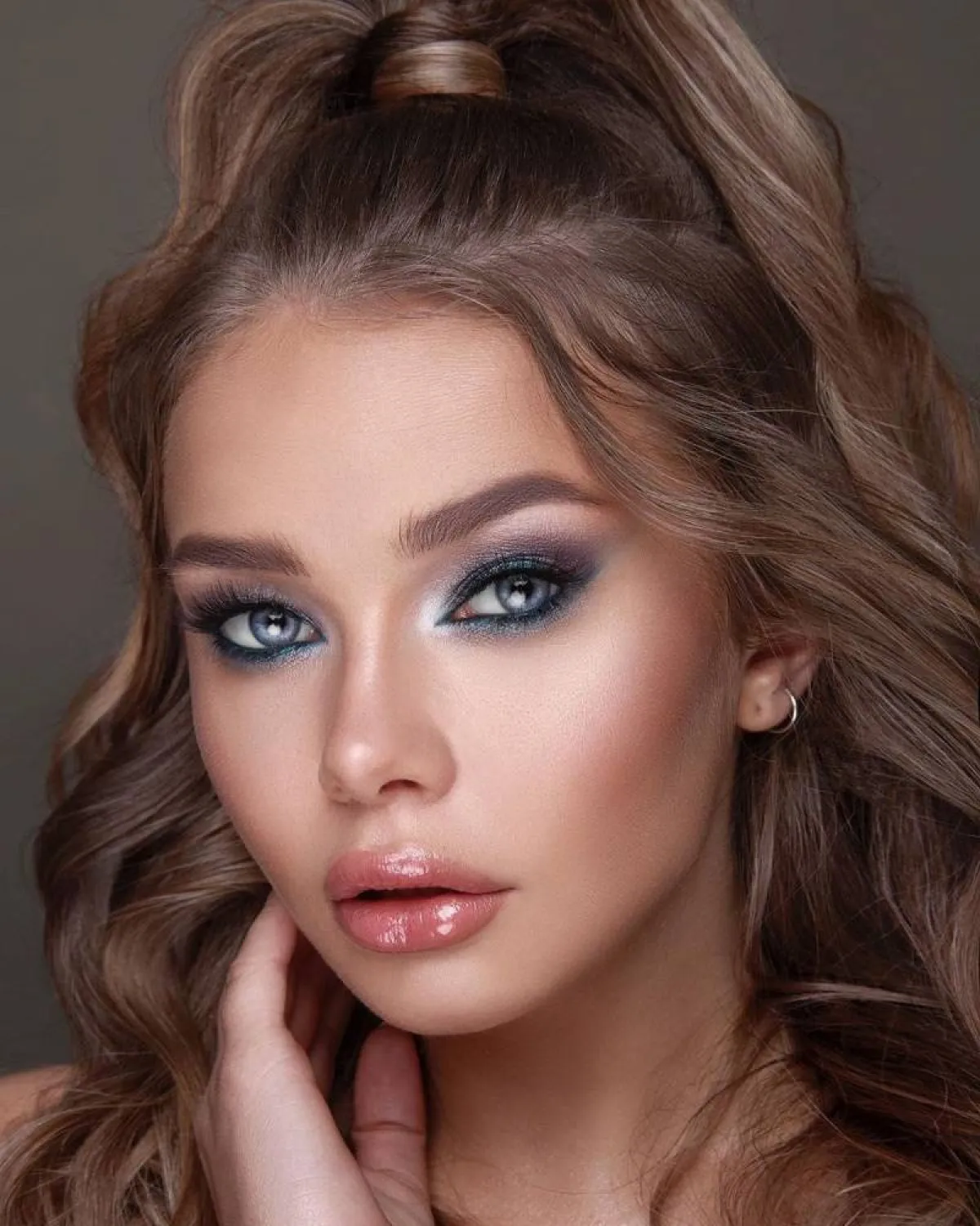 صور مكياج صيفي بألوان غروب الشمس