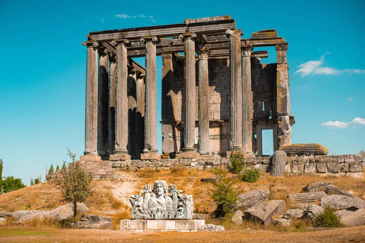 صورة لمدينة أثينا