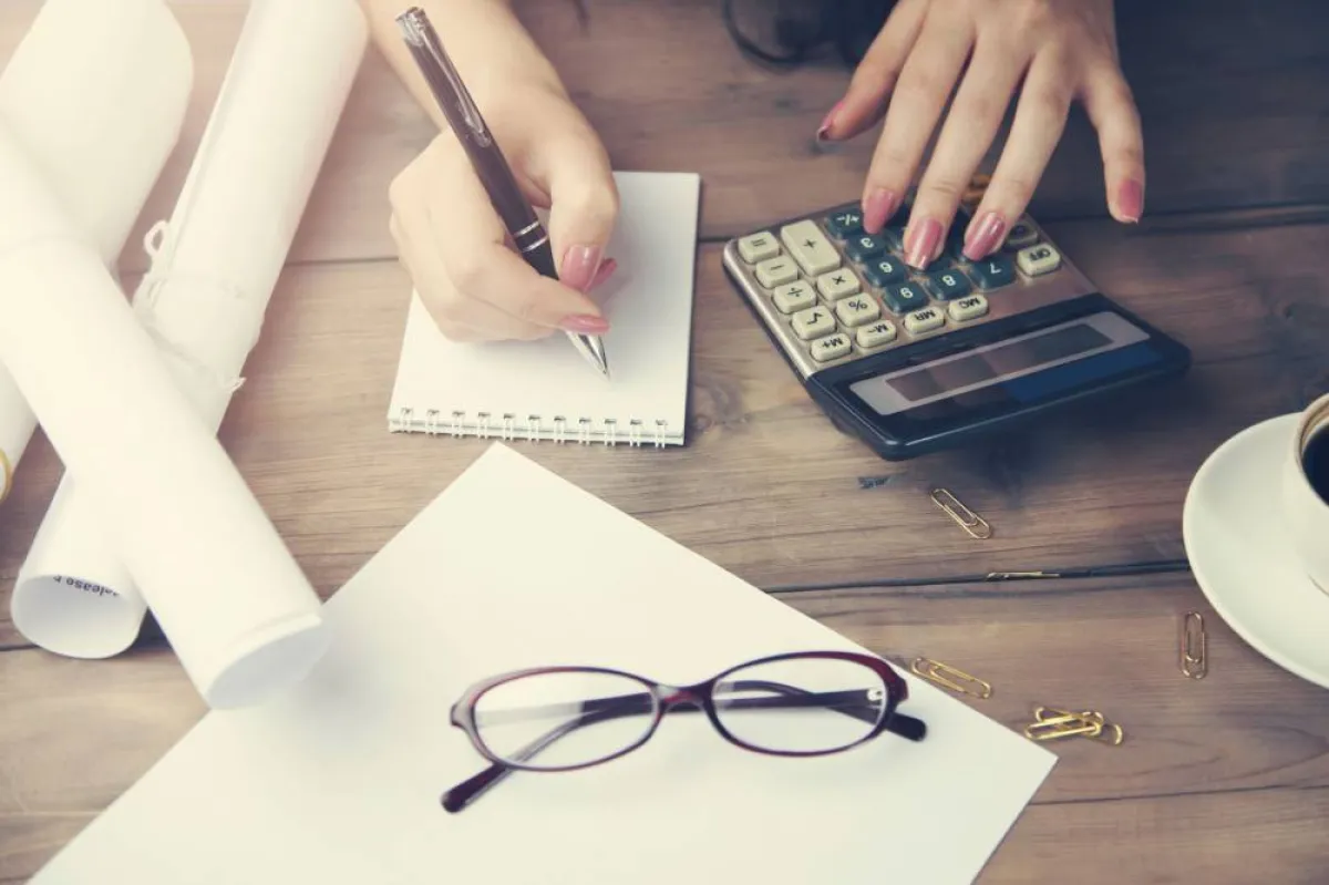 على مدير المشروع أن يضع ميزانية مفصّلة