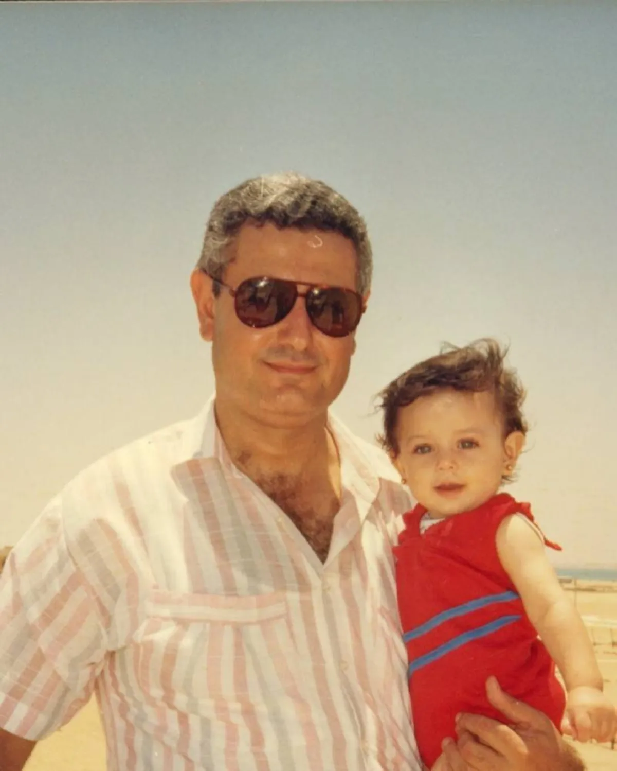 هبة مجدي ووالدها الراحل - الصورة من حسابها على انستغرام