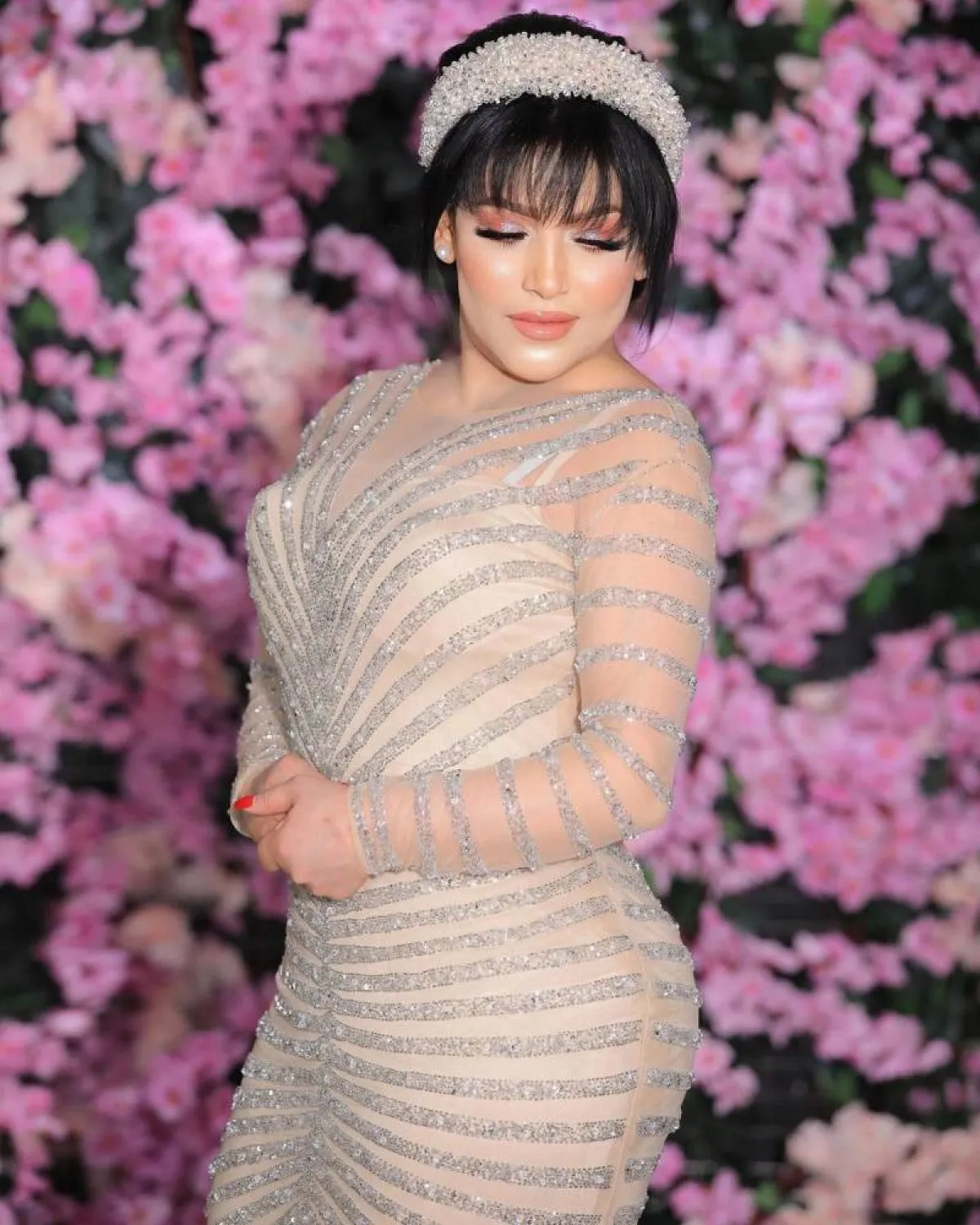 بدرية طلبة من جلسة التصوير -الصورة من حسابها على إنستغرام