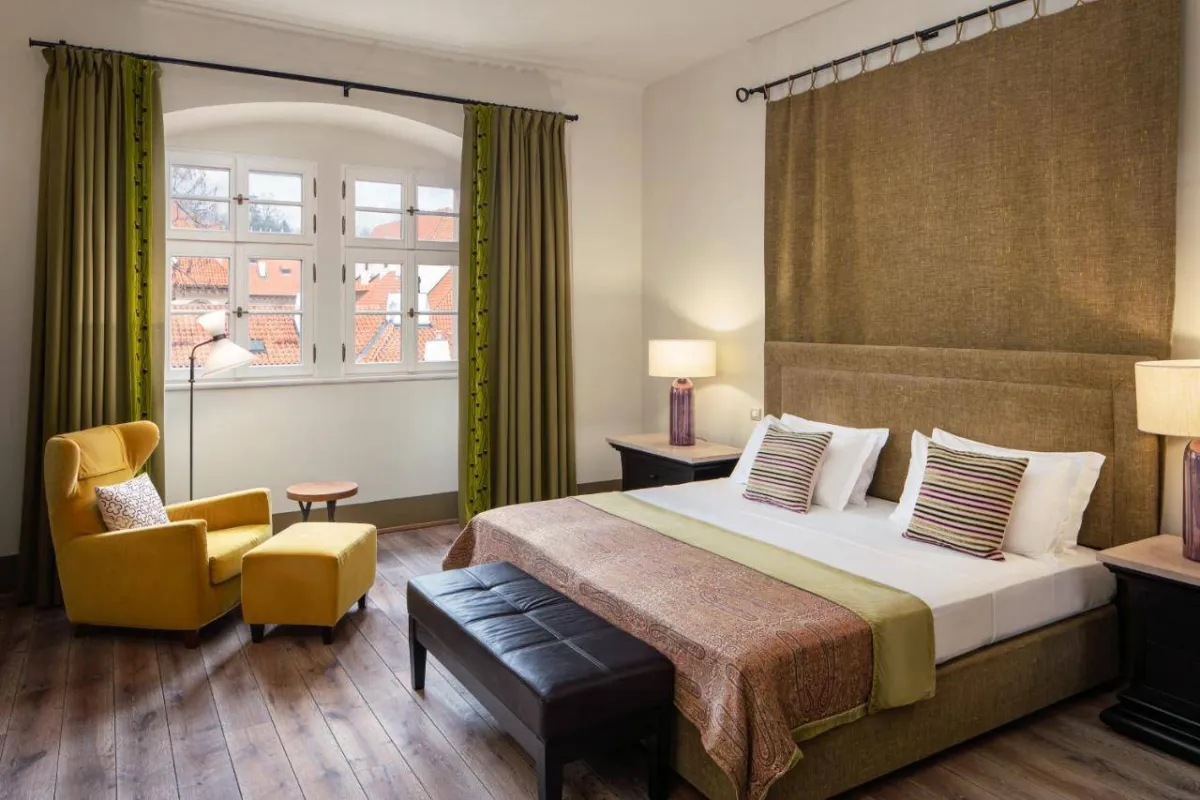 فندق أوغسطين